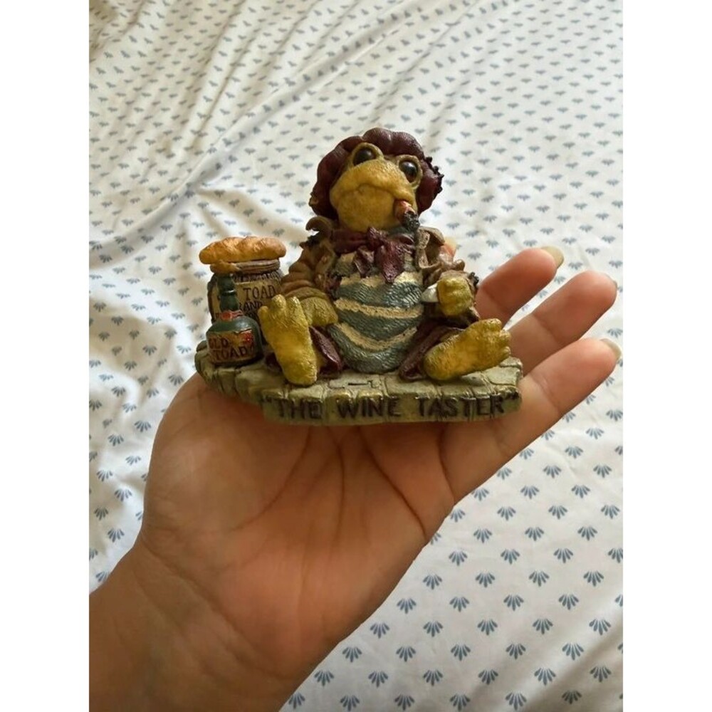 The Wine Taster Frog Figurine
